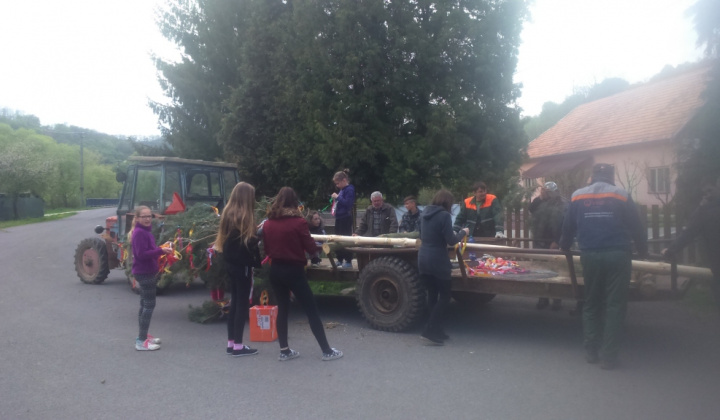 Stavanie mája 2017