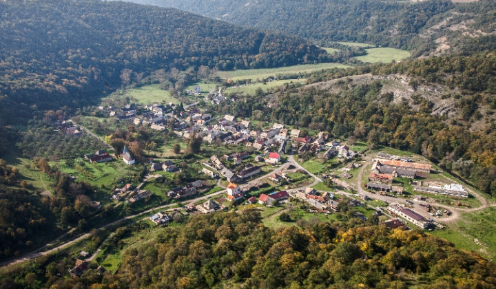 Letecké snímky Medovarce